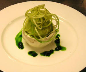 DESSERTS/PAVLOVA_Green_Apple.JPG