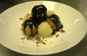 DESSERTS/profiteroles_vanilla_ic_choc_sauce_side_2.jpg