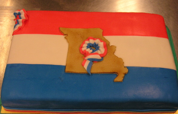 FLAGonCAKE/Missouri_Flag_Republican_Convention_Sept_2004.jpg