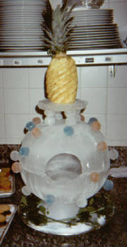 Frozen_Ideas/ice_pineapple.jpg