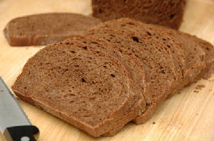 glossary_p/Pumpernickel_bread_1.jpg